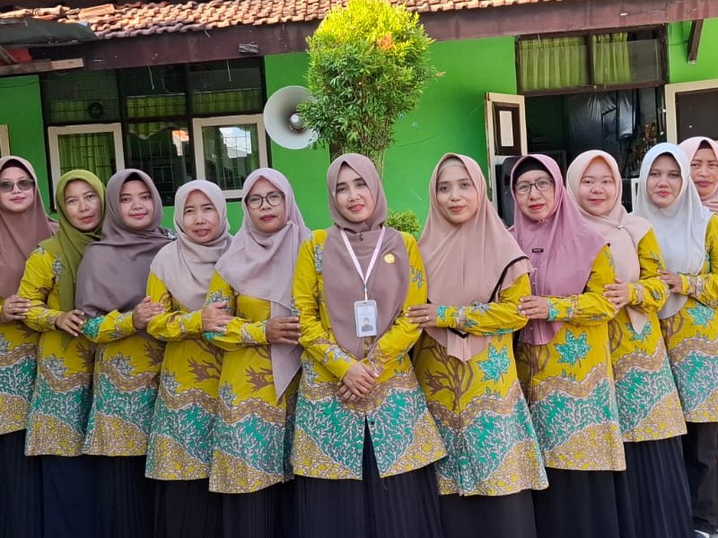 Dalam rangka memperingati Hari Pendidikan Nasional (Hardiknas) yang jatuh pada tanggal 2 Mei 2025